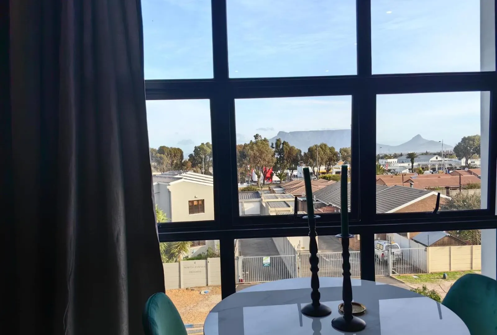 Ultra-Modern Studio Apartment Table View South Africa